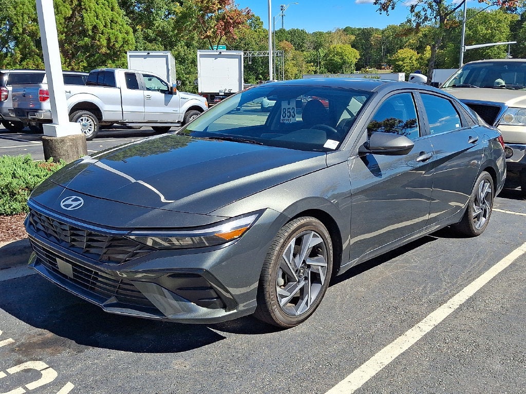 2025 Hyundai Elantra