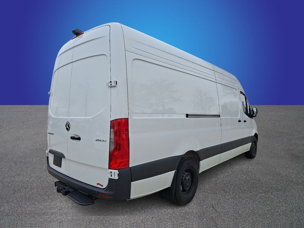 2025 Mercedes-Benz Sprinter 2500 Cargo 170 WB High Roof