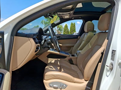 2019 Porsche Macan Base