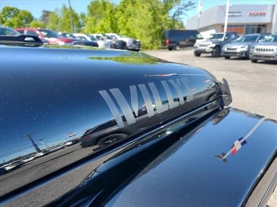 2022 Jeep Gladiator Willys 4x4