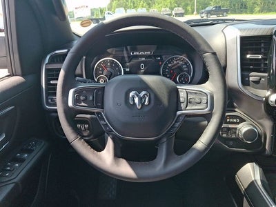 2025 RAM 1500 Big Horn Crew Cab 4x4 5'7' Box