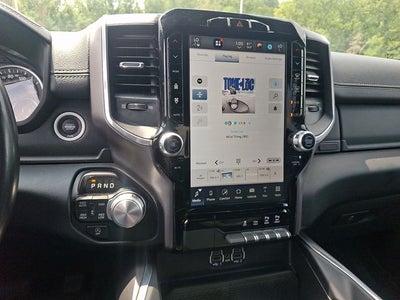 2023 RAM 1500 Laramie Crew Cab 4x4 5'7' Box