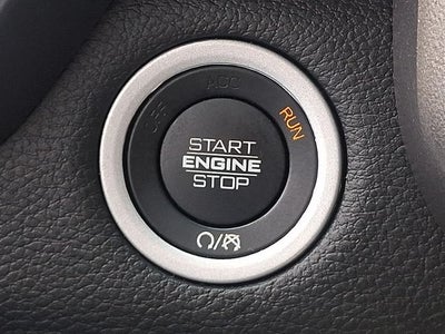 2023 RAM 1500 Laramie Crew Cab 4x4 5'7' Box