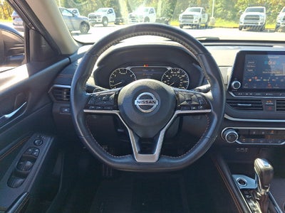 2020 Nissan Altima SR FWD