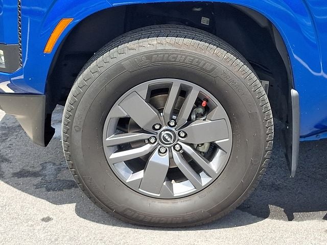 2025 Nissan Frontier Crew Cab SV 4x4