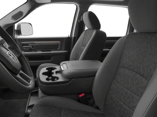 2017 RAM 3500 SLT Crew Cab 4x4 6'4' Box
