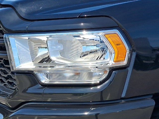 2024 RAM 2500 Tradesman Crew Cab 4x4 6'4' Box