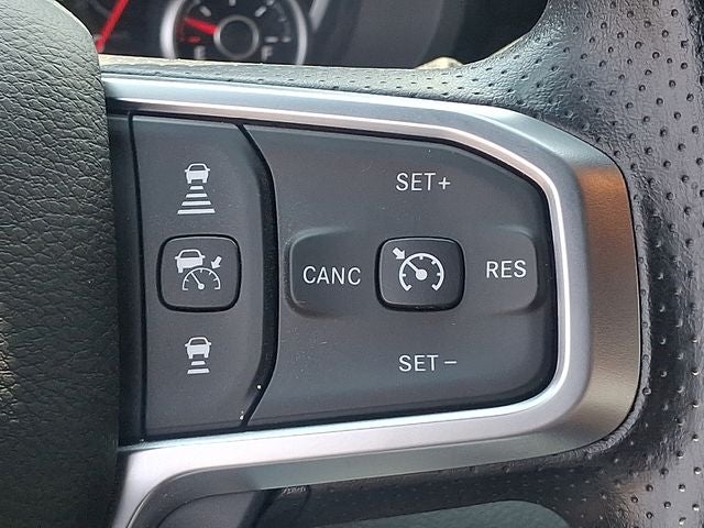 2025 RAM 5500HD Tradesman/Big Horn