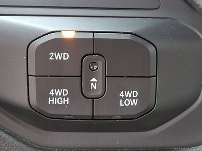 2025 RAM 5500HD Tradesman/Big Horn