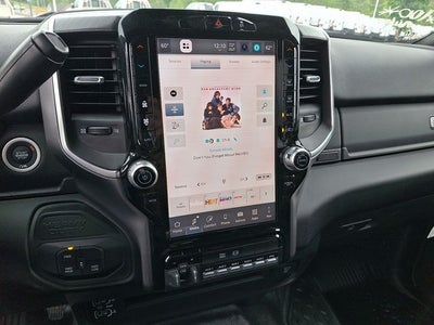 2025 RAM 5500HD Tradesman/Big Horn