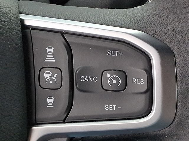 2025 RAM 5500HD Tradesman/Big Horn