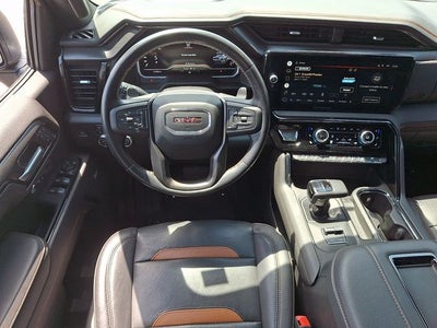 2022 GMC Sierra 1500 4WD Crew Cab Short Box AT4