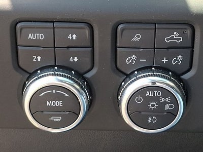 2022 GMC Sierra 1500 4WD Crew Cab Short Box AT4