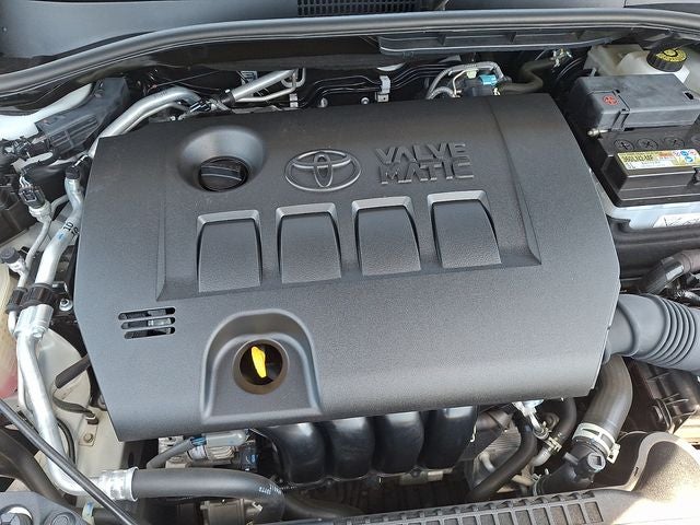 2022 Toyota C-HR XLE